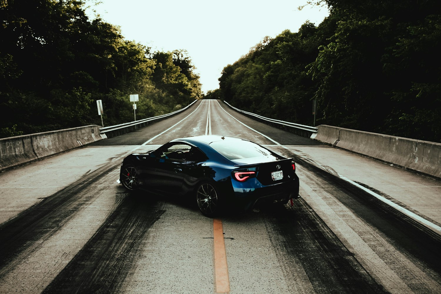 什么是自动泊车功能-什么叫自动泊车