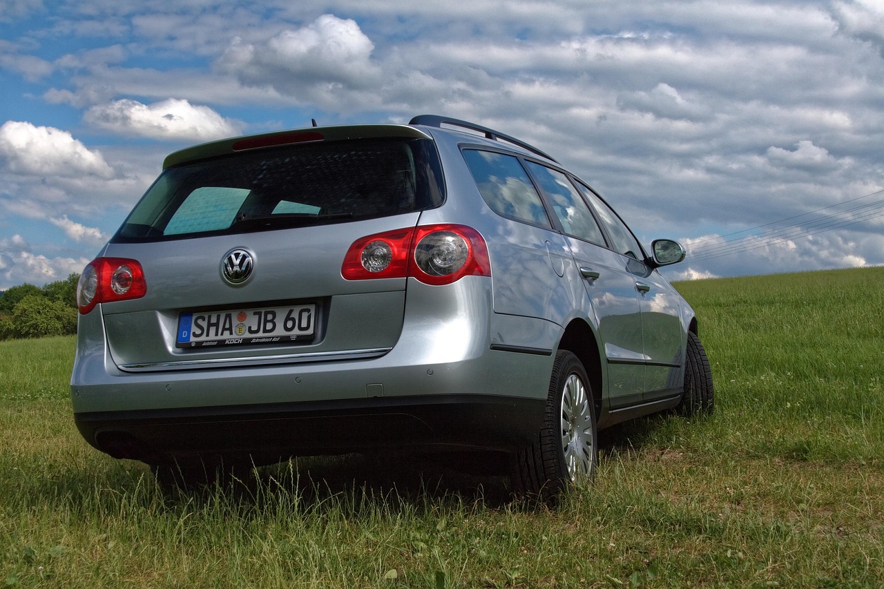 奔驰GLC300L最新费用2025款图片(glc300奔驰最新报价2025款)