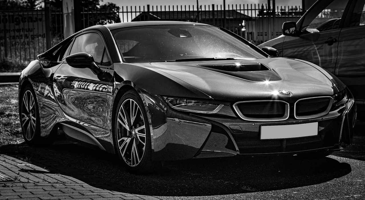 “i8” i8理想2025款？